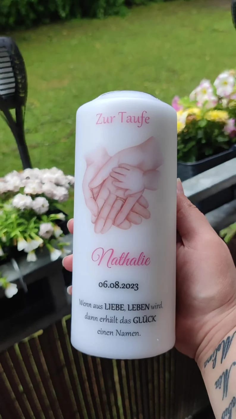 Taufkerze Hände
